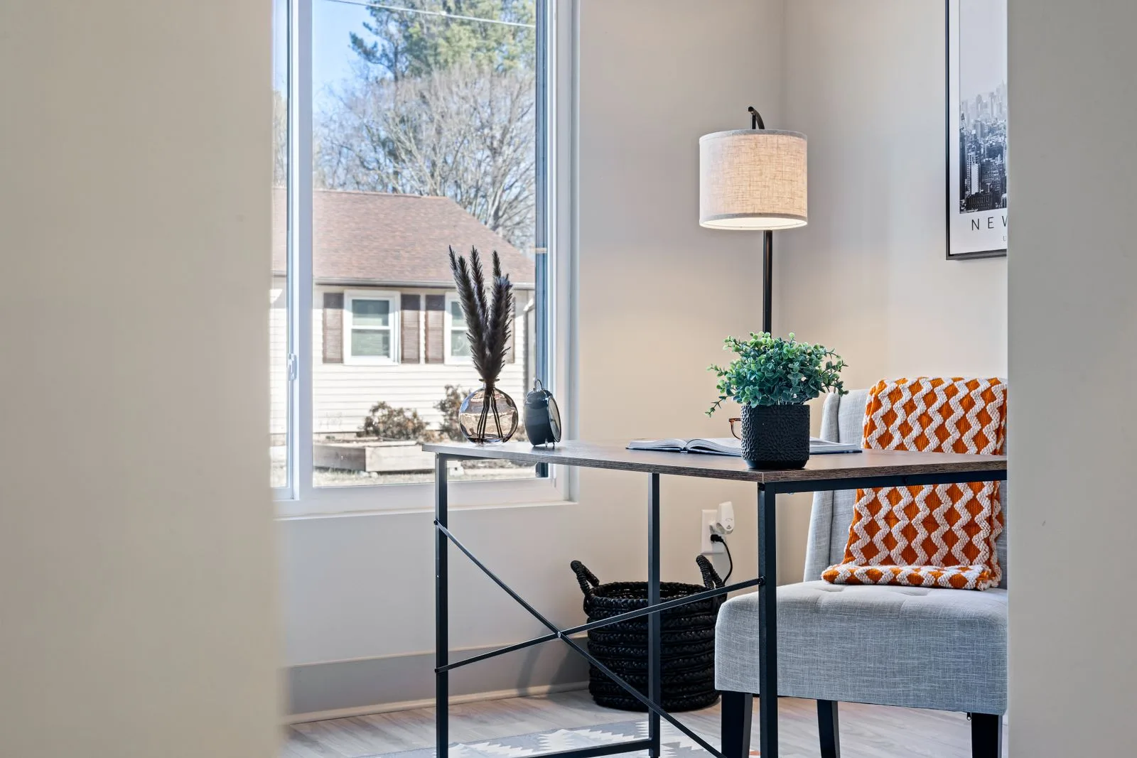 Home office workspace